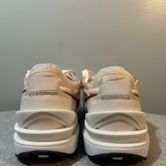 Nike Waffle One ESS Light Soft Pink Athletic Women’s Shoe Size 8 (FB1298-600) - Picture 5 of 11